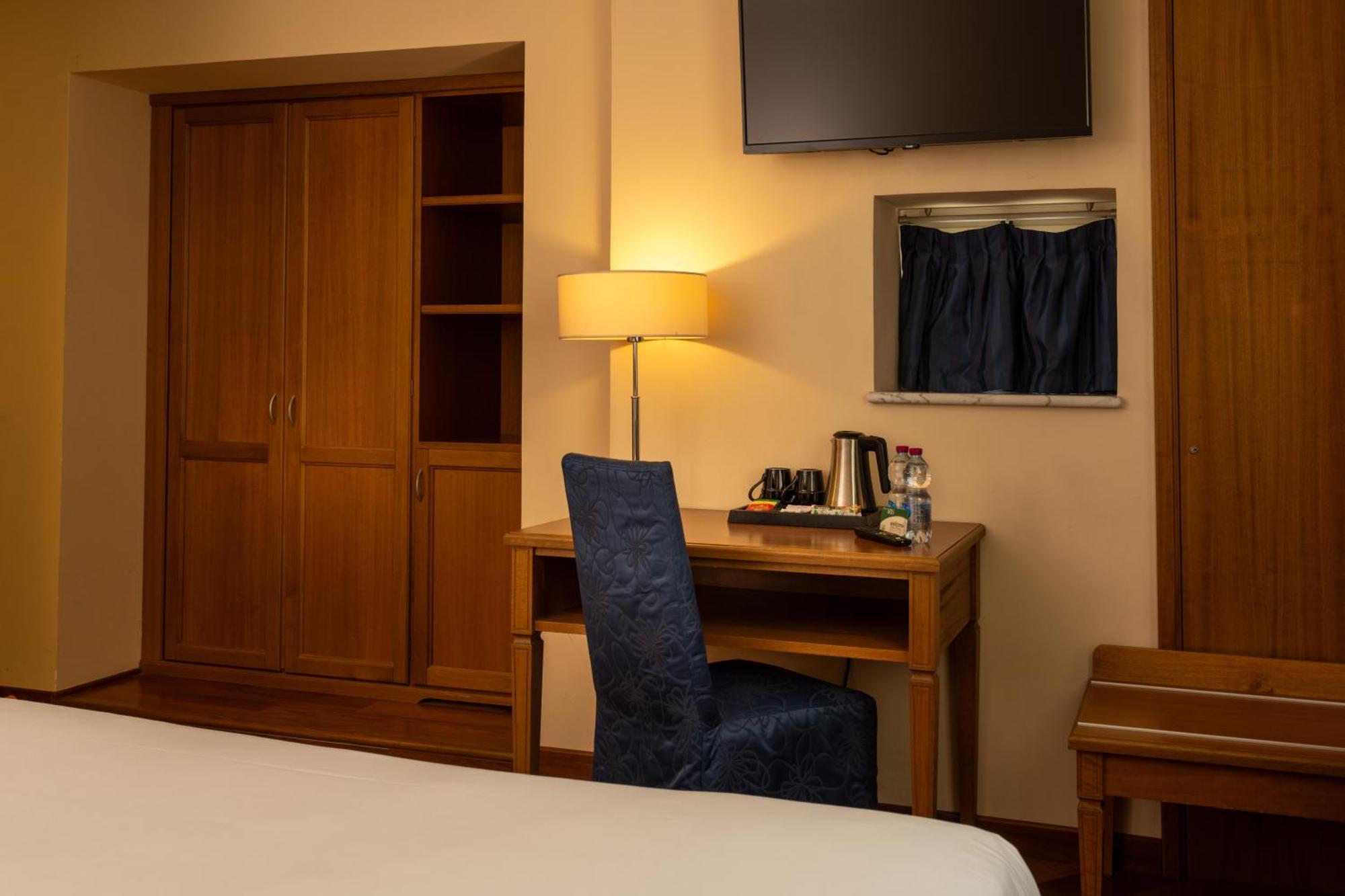 Hotel Iris Γένοβα Εξωτερικό φωτογραφία