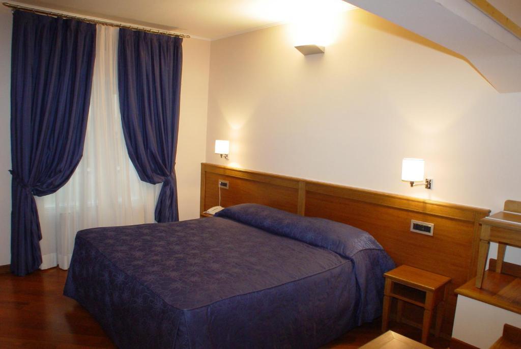 Hotel Iris Γένοβα Εξωτερικό φωτογραφία